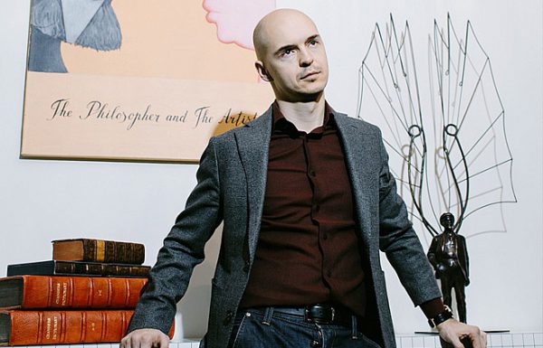 Дмитрий Волков: «Готов побыть медиумом для художников»