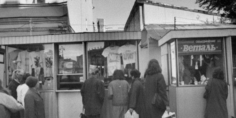 Кто в лихие 90-е жил лучше всего в России