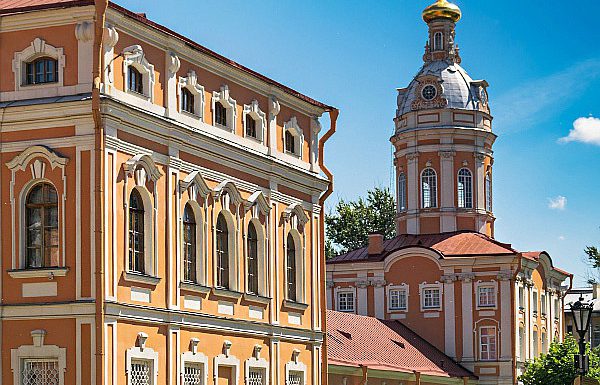 Александро-Невскую лавру готовят к празднованию 800-летия ее небесного патрона